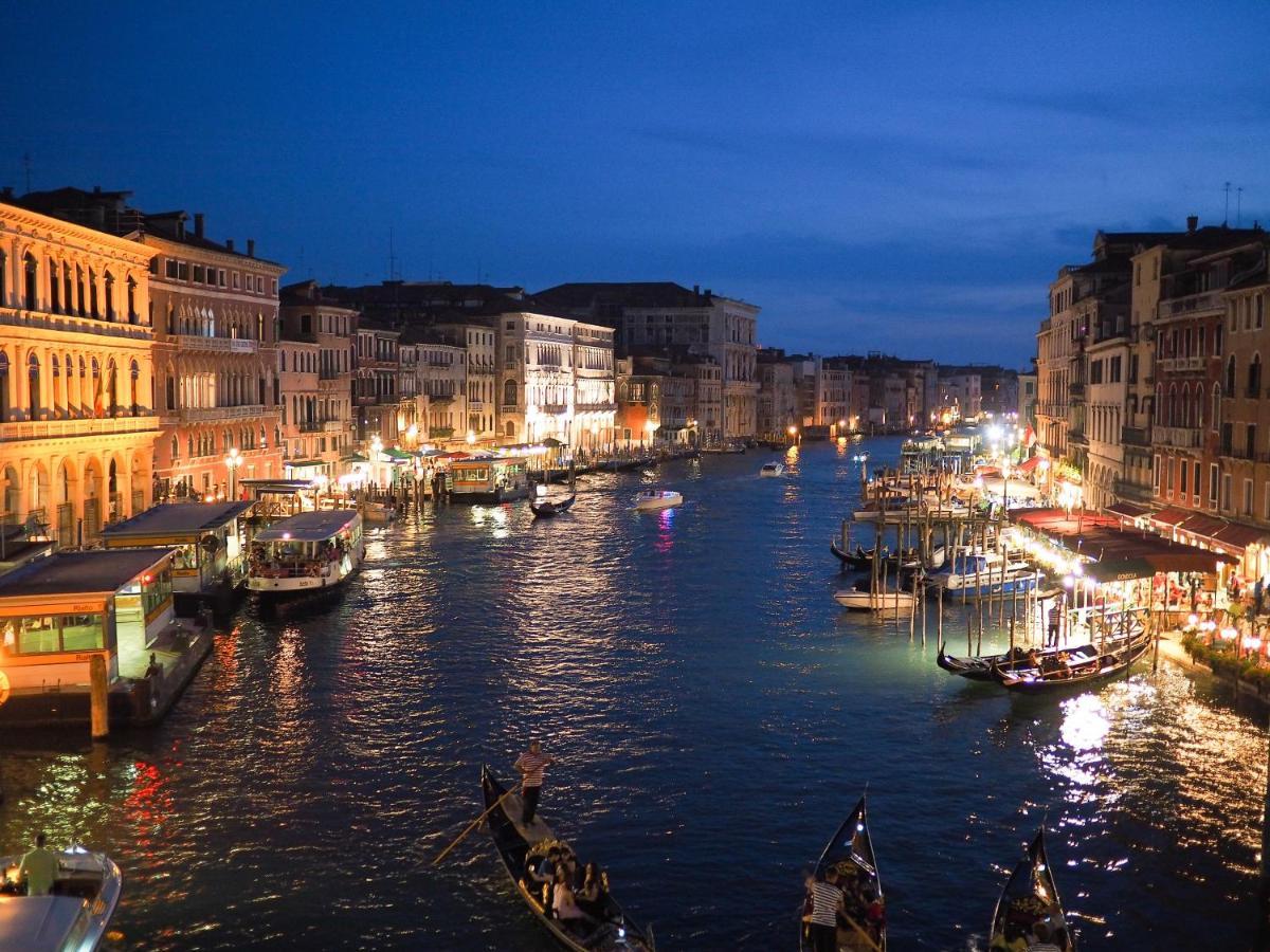 Appartamento La Casa Del Pescatore: A Lovely Escape In Venice!! *